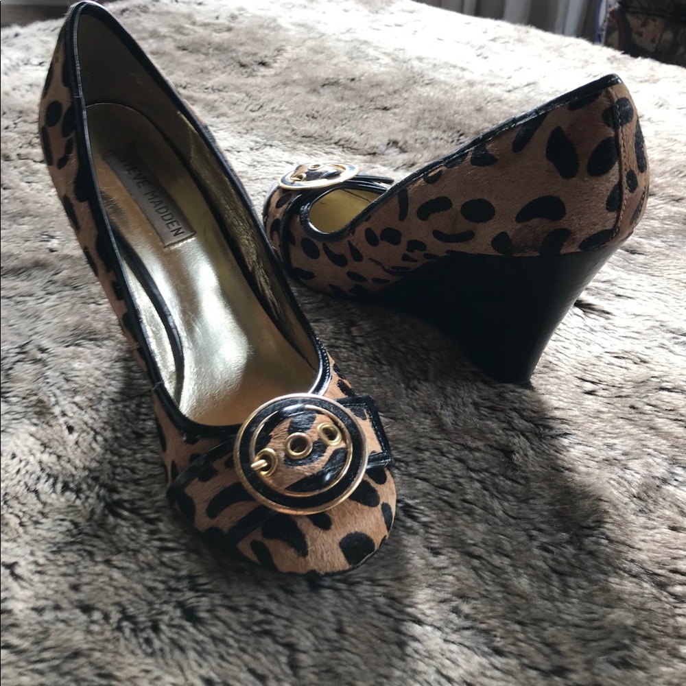 Steve Madden size 8 1/2 wedges